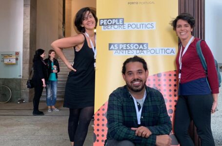 Maíra Gabriel, André Galdino e Luna Arouca: equipe do Espaço Normal presente na conferência