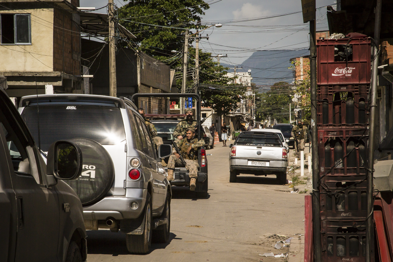 A segunda-feira que ainda não acabou na Maré