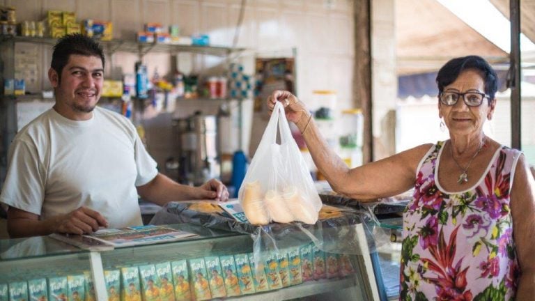 Vai um pão fresquinho aí?