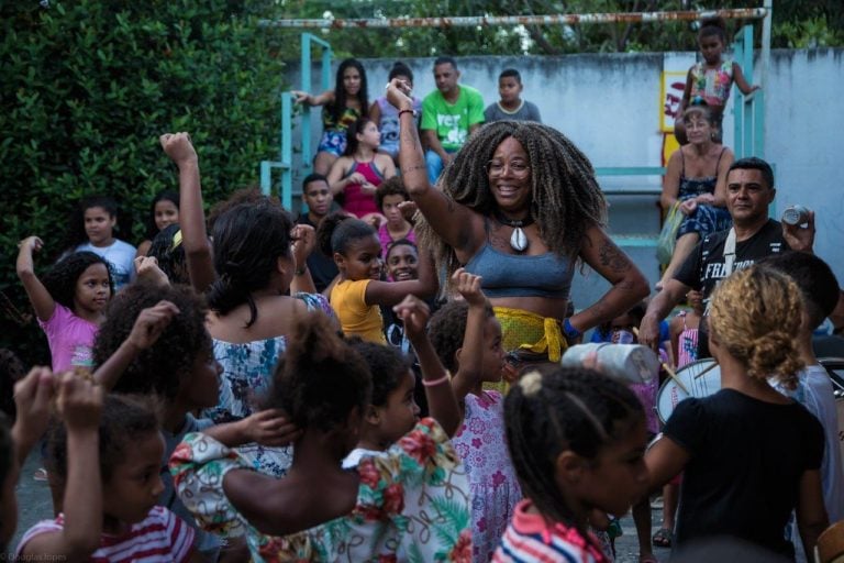 Projeto “Nenhum a Menos” completa seu 5º aniversário com festa e memória