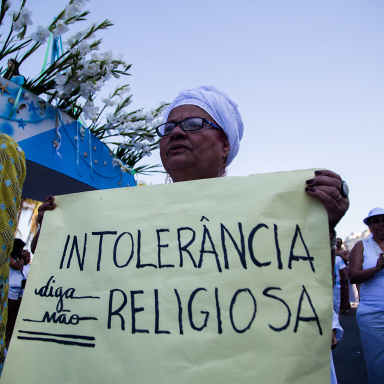 O conhecimento como prática humanizadora e antirracista