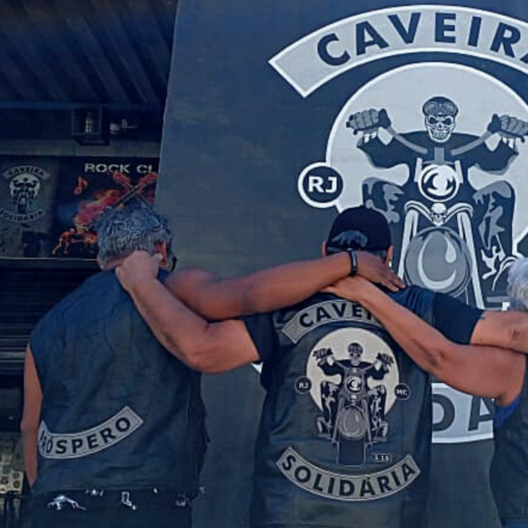 Paixão sobre rodas: Motoclube da Maré une motociclistas, rock e solidariedade