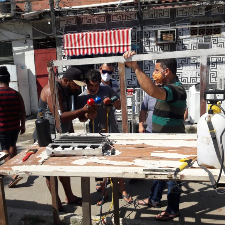 Biblioteca Nélida Piñon, em Marcílio Dias, oferece curso de refrigeração