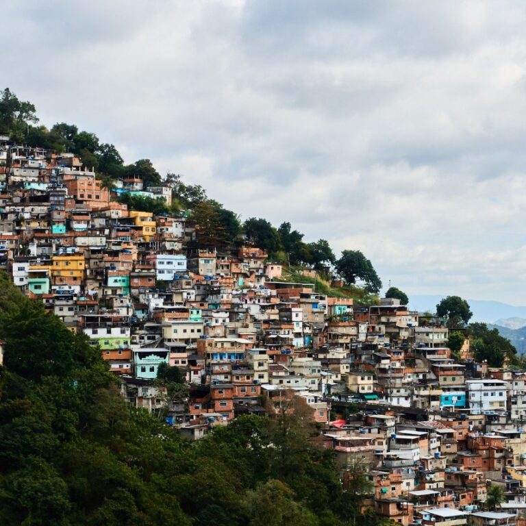 Programa Favela Inova dá oportunidade a jovens empreendedores
