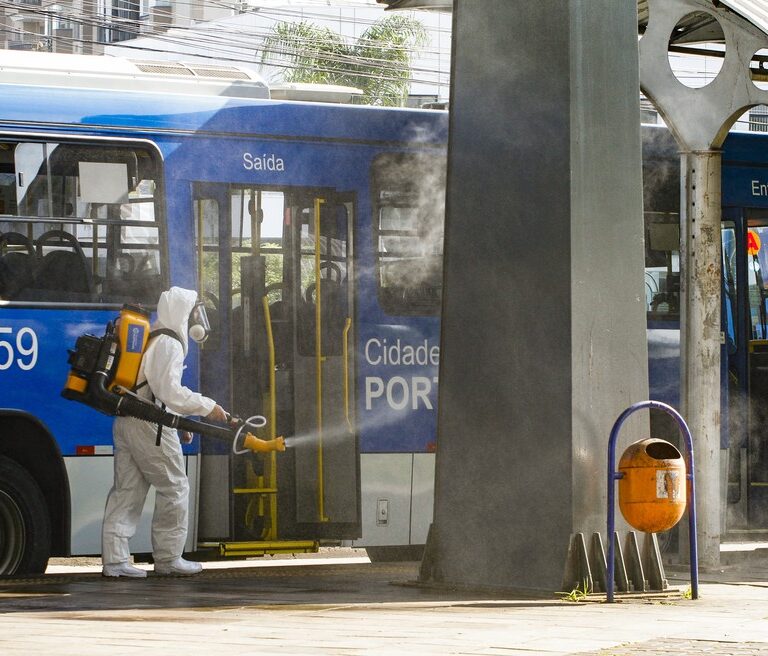 A incerteza do abraço nos que ficaram no Rio Grande do Sul