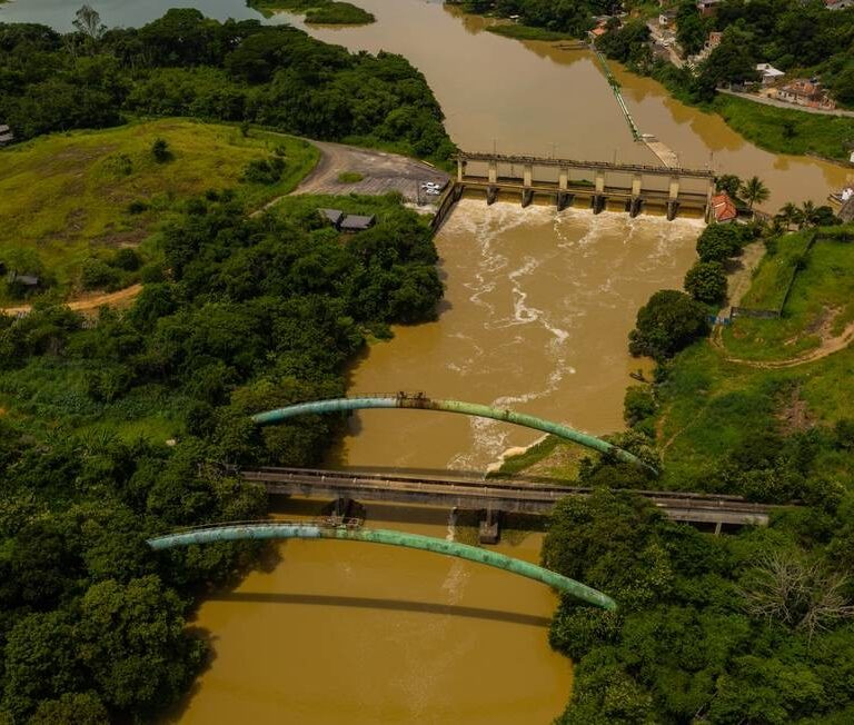 Suspeita de Ação da CEDAE para eliminar efeitos da geosmina acabou lançando metal pesado na água