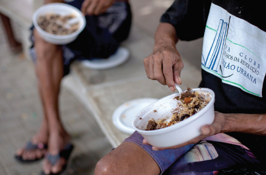 Direito a alimentação adequada para toda a população