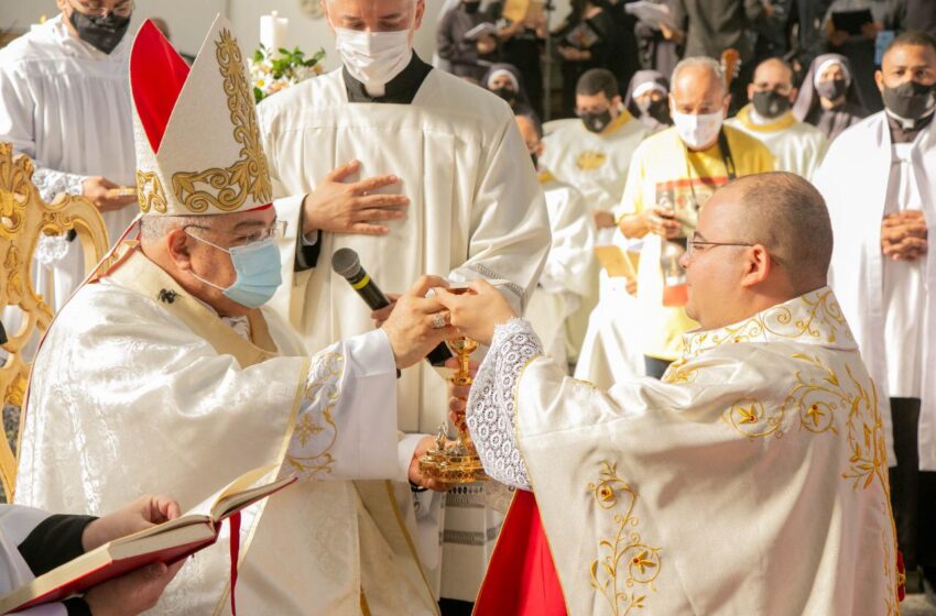Com presença de Dom Orani, Nova Holanda tem ordenação sacerdotal