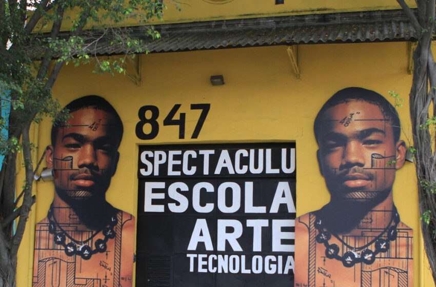 Escola Spectaculu seleciona jovens para cursos gratuitos on-line na indústria criativa