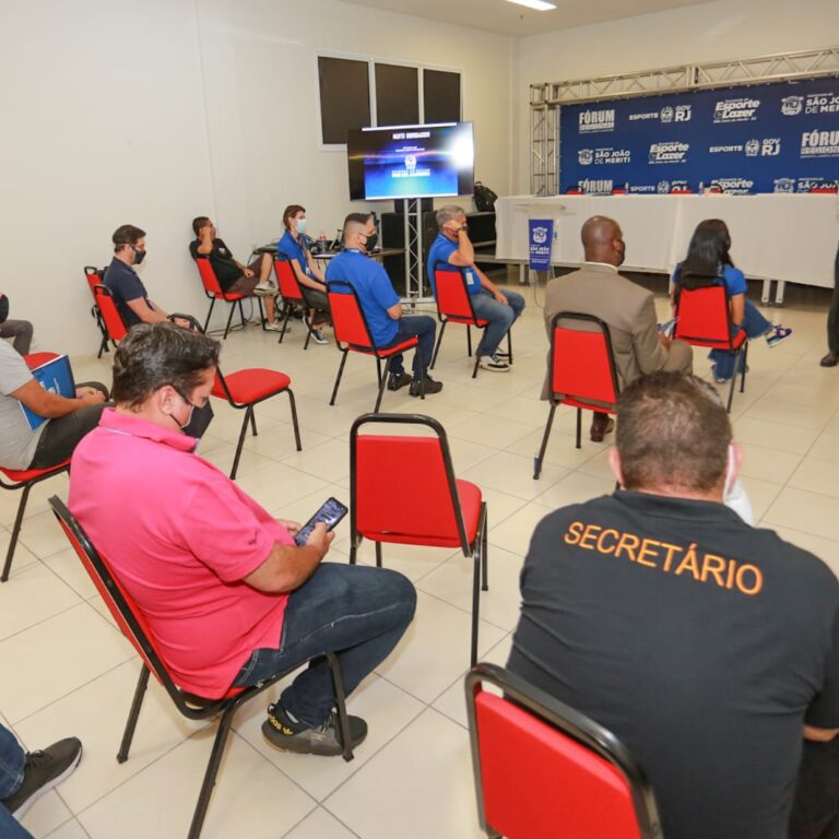 Fórum de Esporte, Lazer e Juventude discute políticas na Baixada