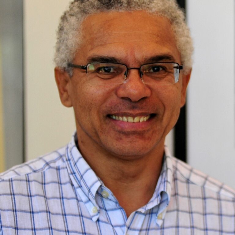 “Fazer pesquisa não pode ser coisa de outro mundo. A busca pelo conhecimento é para todos” diz Valcler Rodrigues, assessor institucional da Fiocruz