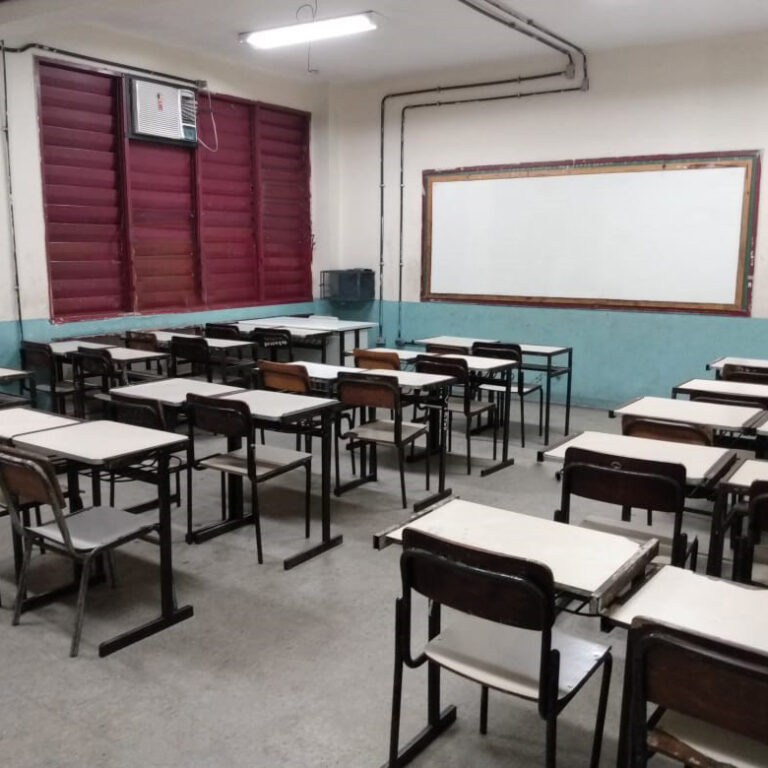 Começa nova fase na rede municipal de ensino, sem rodízio e com configuração original das salas