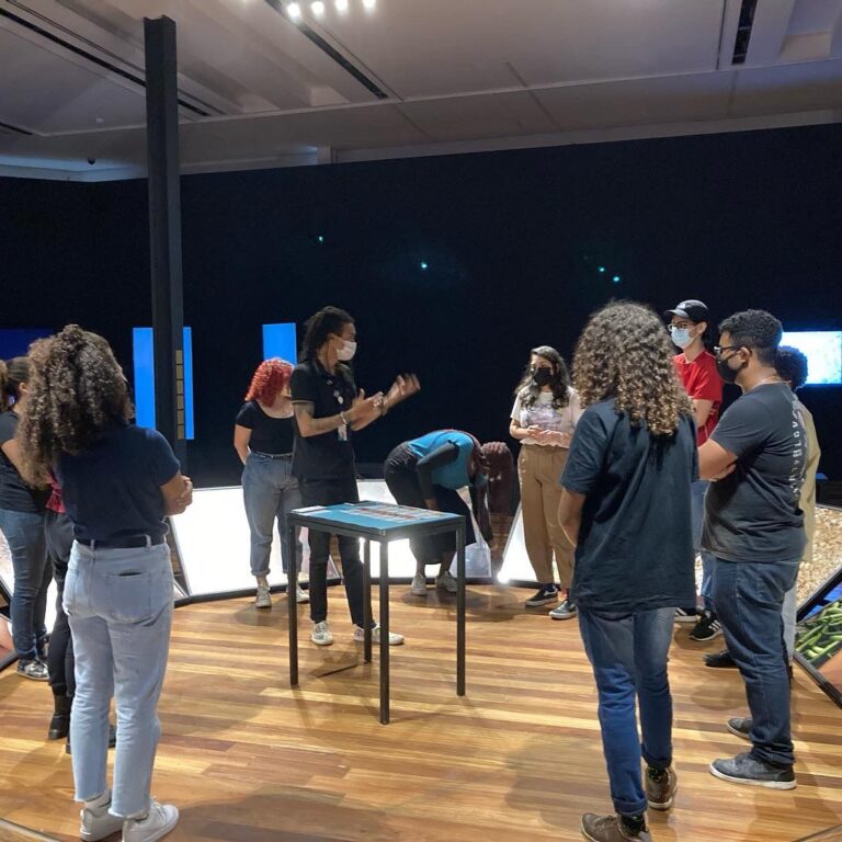Jovens do projeto Percursos Formativos realizam festival no MAR