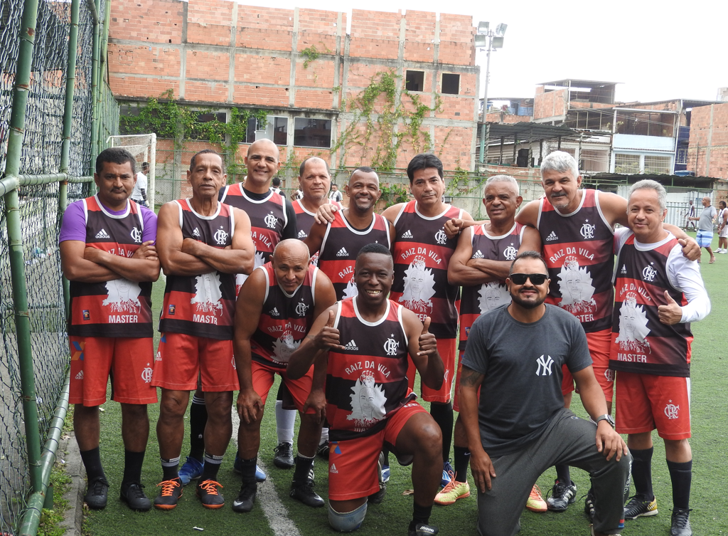 Projeto craques bom de bola/ escolinha de futebol de campo