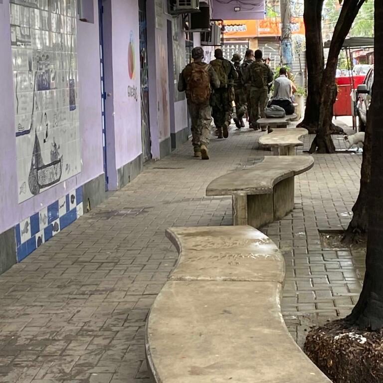 Duas pessoas foram mortas em operação policial na maré