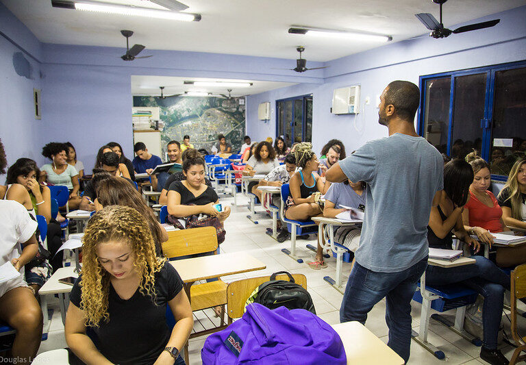 Pré-Vestibular Redes de Saberes 2022 abre inscrições