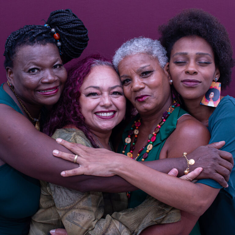 As lutas e as mulheres: o feminismo pode ser universal? 