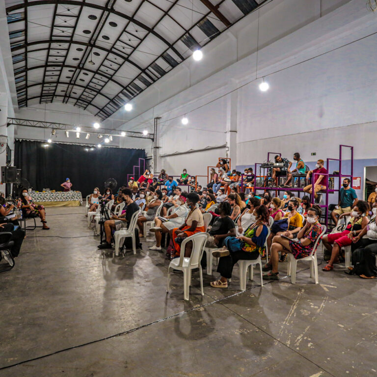 Reflexões sobre favela e racismo marcam lançamento do Boletim Direito à Segurança Pública na Maré