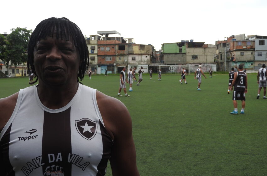  Da Vila do João, morador retrata luta por transformação  na Maré através do futebol