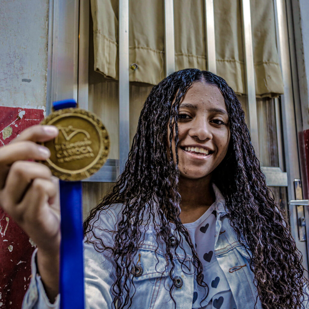 Bruna da Silva é uma das vencedoras da 1ª Olimpíada Carioca de Matemática | Foto: Matheus Affonso