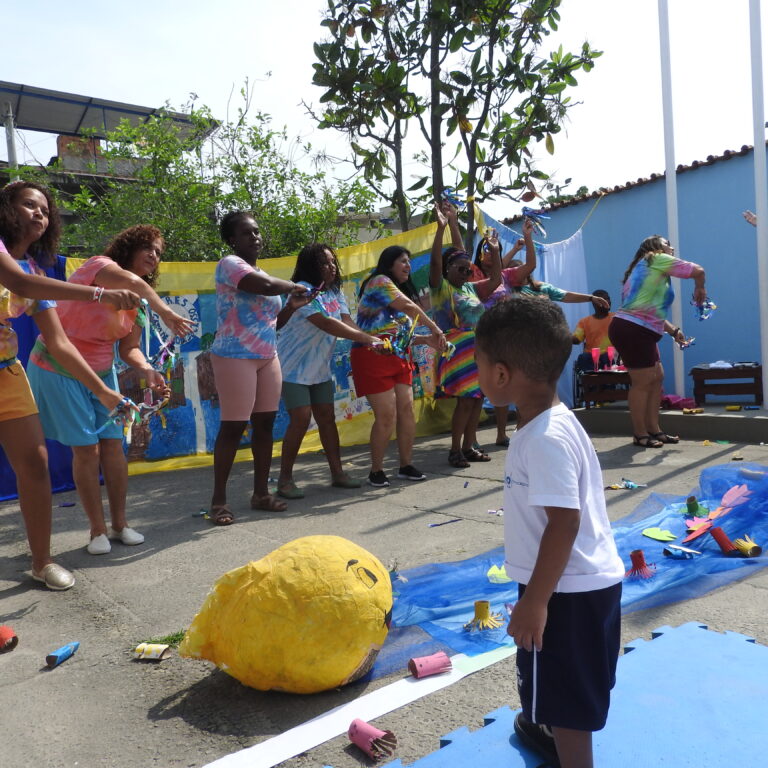 É tempo de celebrar a herança cultural do folclore na Maré