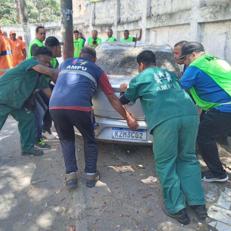 Associações de moradores promovem reordenamento das ruas na Maré