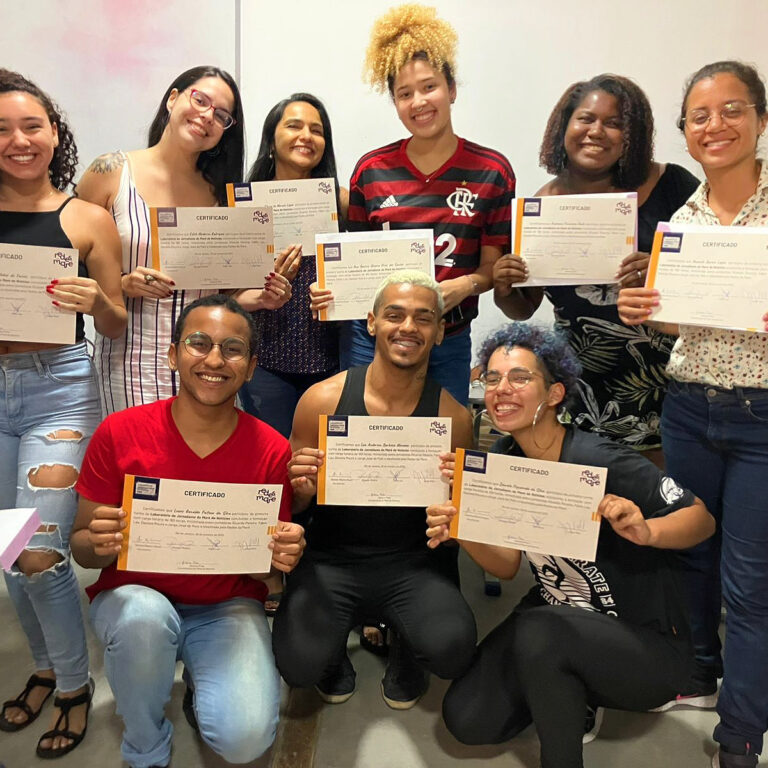 Potência do afeto em laboratório de jornalismo na favela