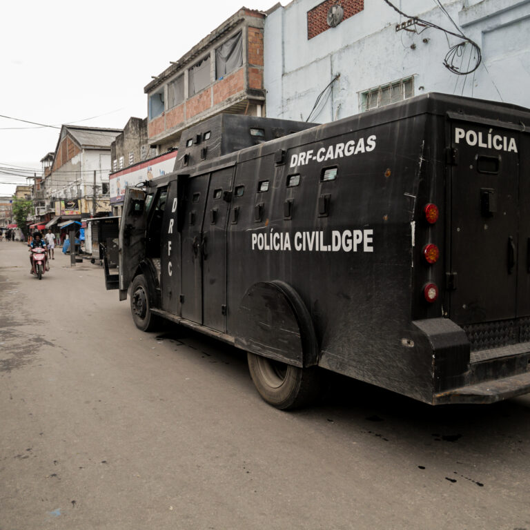 11ª Operação policial na Maré em 2023: helicóptero volta a amedrontar moradores