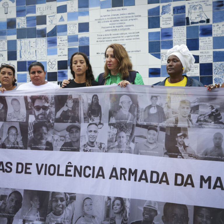 Comissão Interamericana de Direitos Humanos visita a Maré
