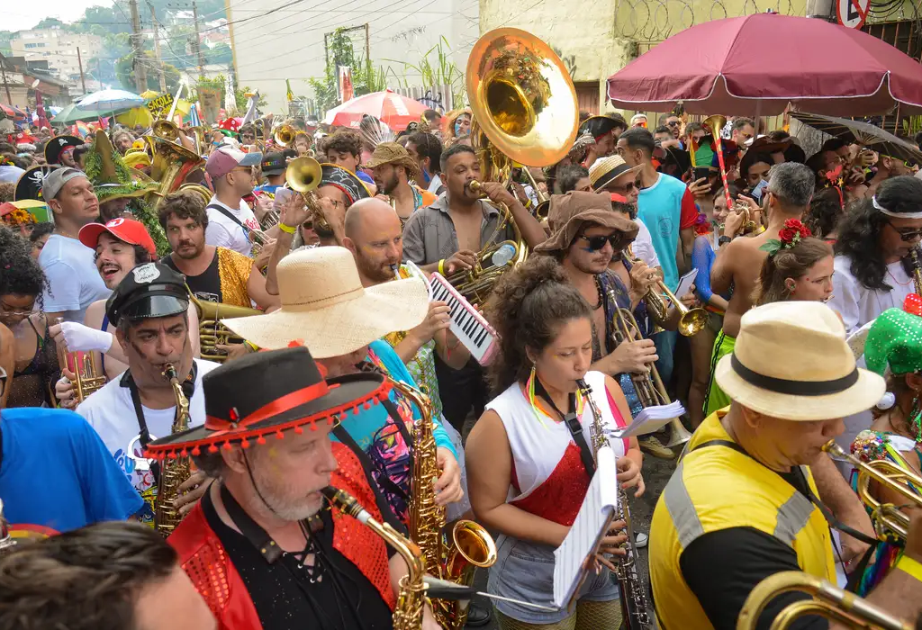 Blocos de carnaval reúnem multidões, para a folia ser maior não pode abrir mão da segurança. (Foto: Tomaz Silva / Agência Brasil)