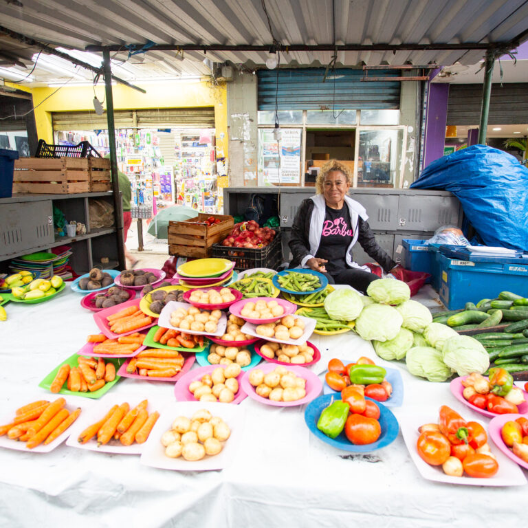 Enchentes, dólar e período junino aumentam preço dos alimentos e atingem bolso da população